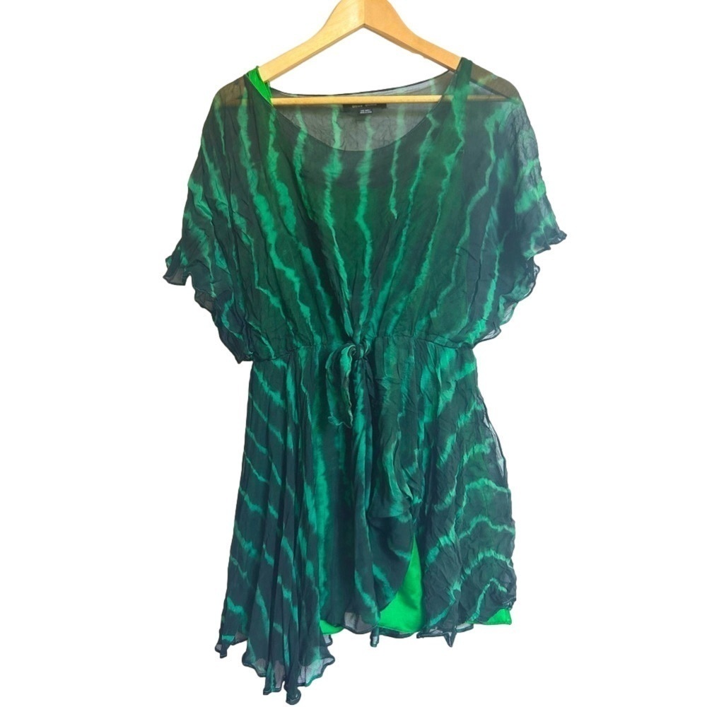 Olive olivia silk  dress tunic green pattern print size small flowy